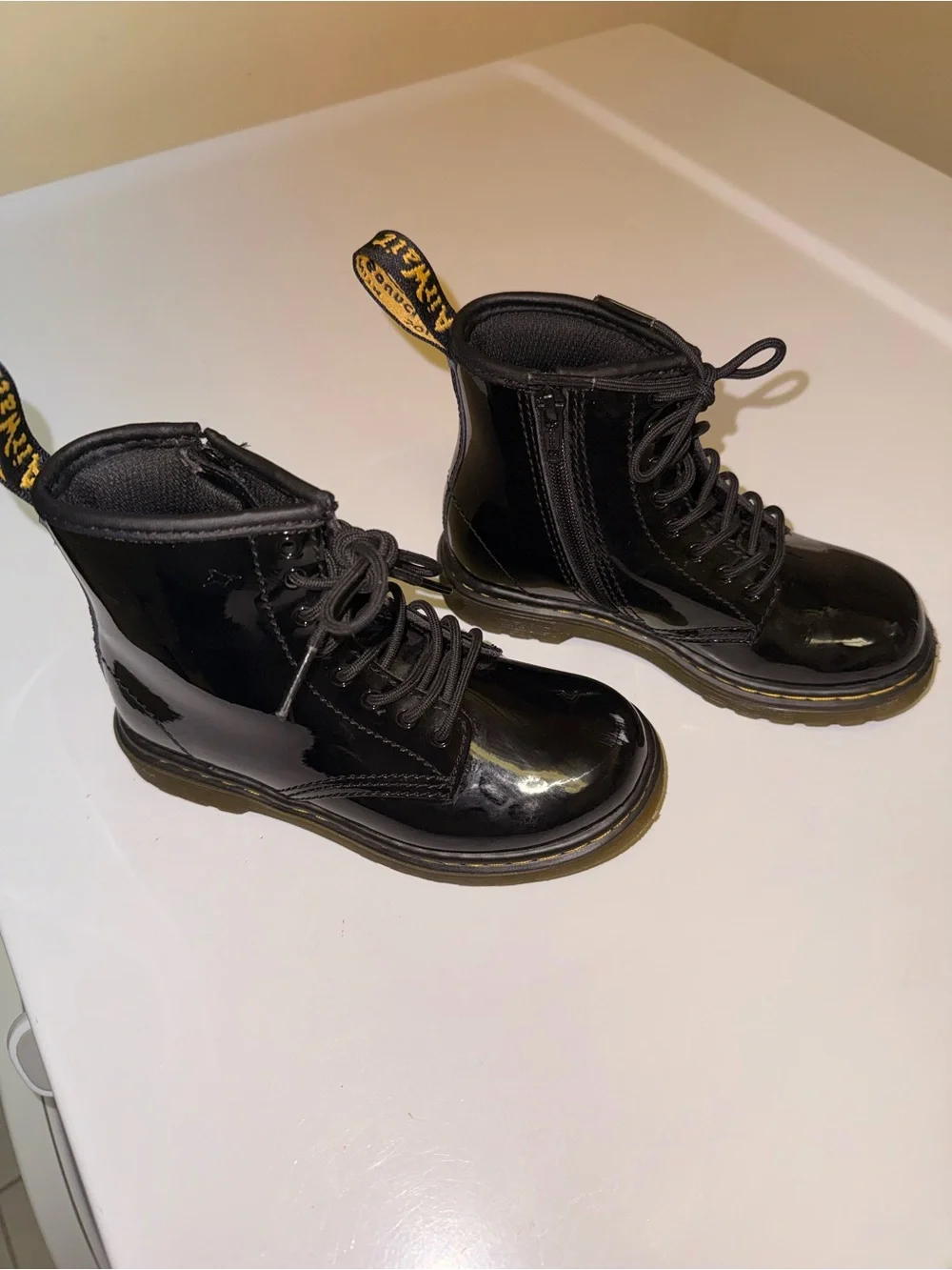 Dr. Martens Toddler 1460 PATENT LEATHER LACE UP BOOTS